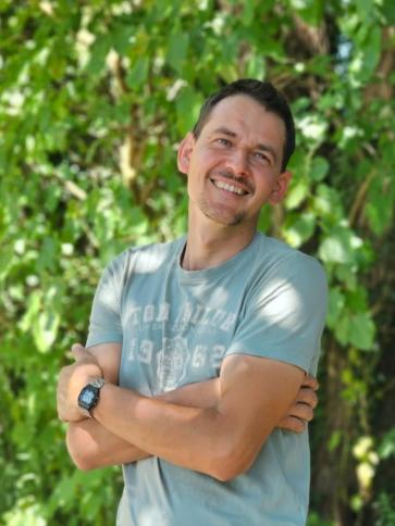 Péter, 45 éves szlovákiai társkereső férfi profil fotója