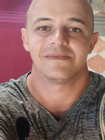 Péter