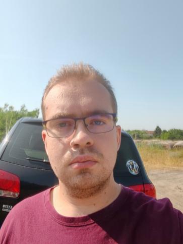 Gábor, 24 éves oroszlányi társkereső férfi profil fotója