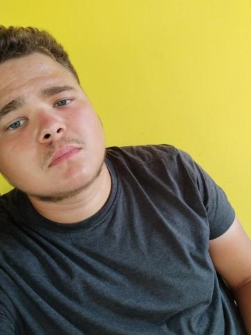 Koppány, 22 éves Budapest XXI. kerületi társkereső férfi profil fotója