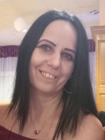 Andrea, 47 éves egri társkereső nő profil fotója