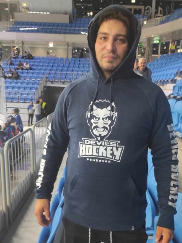 benedek, 26 éves gárdonyi társkereső férfi profil fotója