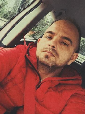 Alex, 34 éves kecskeméti társkereső férfi profil fotója