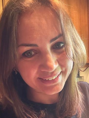 Adel, 41 éves ausztriai társkereső nő profil fotója