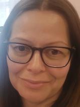 Sziasztok! Bea vagyok. Komoly hévízgyörki társkereső férfiak jelentkezését várom.