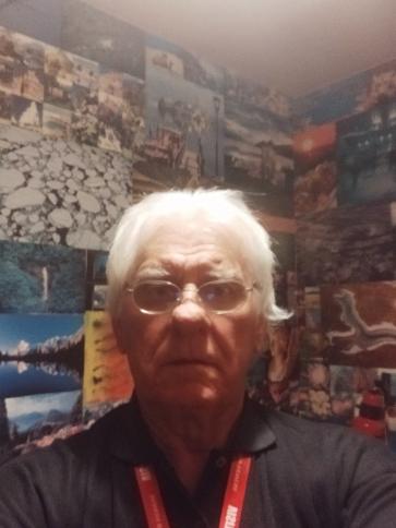 András, 71 éves Budapest IV. kerületi társkereső férfi profil fotója