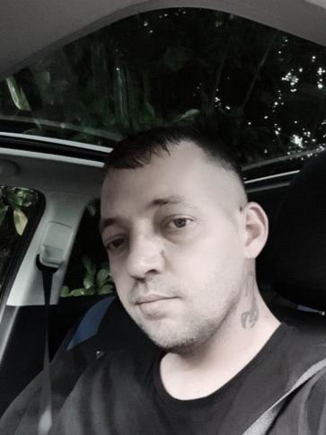 Vasile, 43 éves lajosmizsei társkereső férfi profil fotója