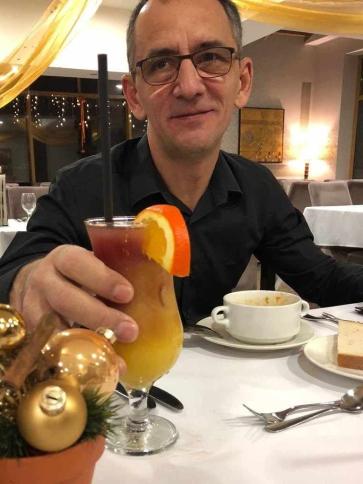 Albert, 55 éves szigetszentmiklósi társkereső férfi profil fotója