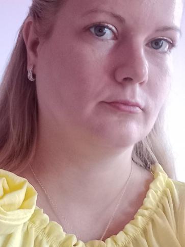 Kata, 37 éves kazincbarcikai társkereső nő profil fotója
