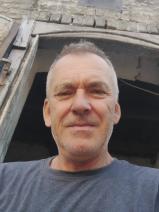 Sziasztok! János vagyok. Online szekszárdi randizni vágyó nők kattinsatok a kedvenc gombra.