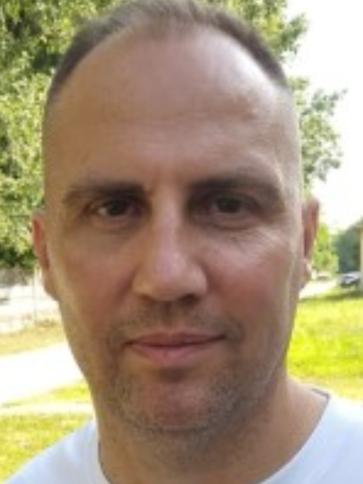 Zoltán, 45 éves Budapest XIV. kerületi társkereső férfi profil fotója