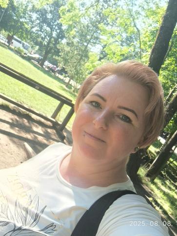 Kriszti, 43 éves Budapest XXI. kerületi társkereső nő profil fotója