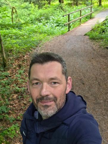 Kornél, 55 éves németországi társkereső férfi profil fotója