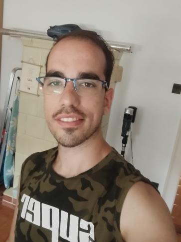 Balázs, 25 éves ajkai társkereső férfi profil fotója