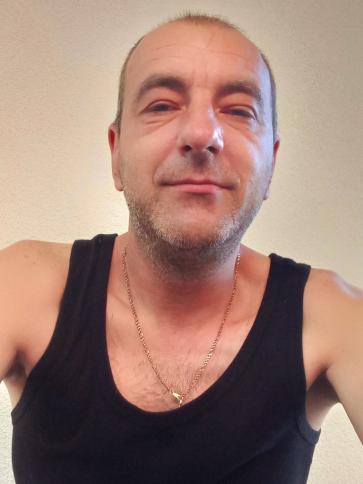 Baratibor, 44 éves székesfehérvári társkereső férfi profil fotója