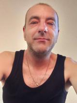 Sziasztok! Baratibor vagyok. Online székesfehérvári randizni vágyó nők kattinsatok a kedvenc gombra.