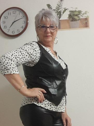 Judit, 60 éves tápiósági társkereső nő profil fotója