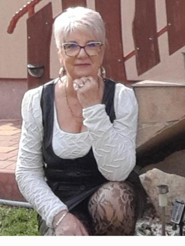 Judit, 61 éves tápiósági társkereső nő profil fotója