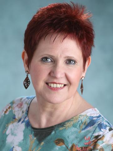 Ágica, 53 éves kávai társkereső nő profil fotója