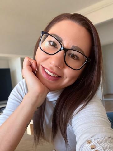 Merci, 31 éves érdi társkereső nő profil fotója