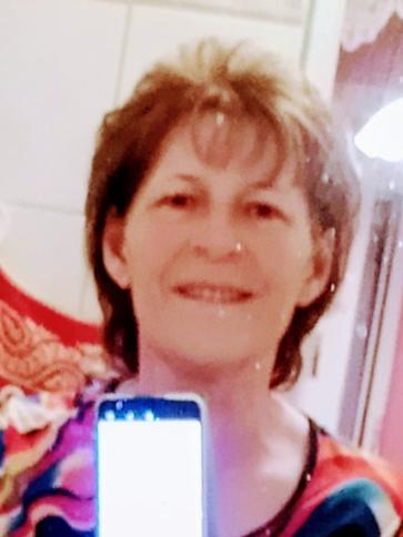 Erzsébet, 60 éves encsi társkereső nő profil fotója Erzsébet, 60 éves encsi társkereső nő profil fotója