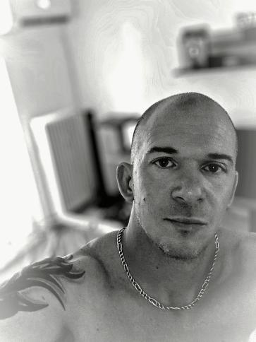Tamás