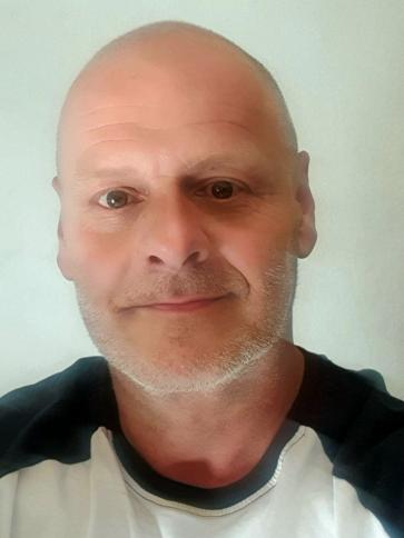 László, 53 éves Budapest XVI. kerületi társkereső férfi profil fotója