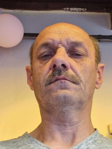János, 54 éves hévízgyörki társkereső férfi profil fotója János, 54 éves hévízgyörki társkereső férfi profil fotója