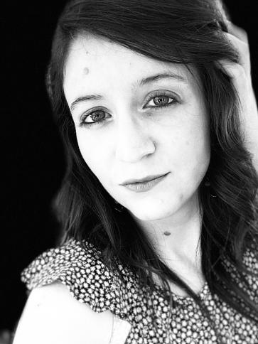 Flóra, 32 éves romániai társkereső nő profil fotója