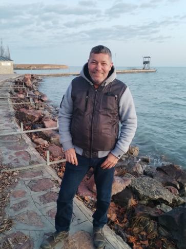 Ottó, 58 éves Budapest VIII. kerületi társkereső férfi profil fotója