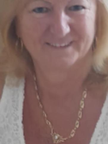 Katalin, 62 éves kecskeméti társkereső nő profil fotója
