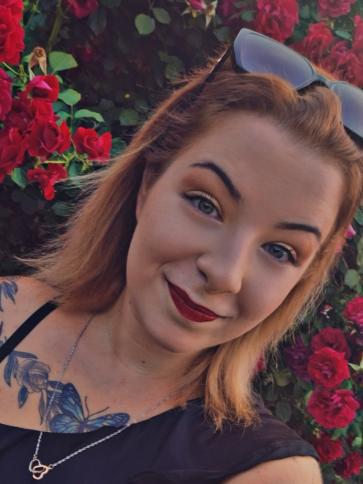 Nikolett, 25 éves hunyai társkereső nő profil fotója