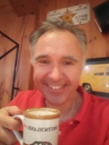 Ari, 56 éves kópházai társkereső férfi profil fotója