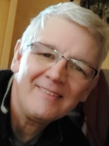 György, 60 éves Budapest IV. kerületi társkereső férfi profil fotója György, 60 éves Budapest IV. kerületi társkereső férfi profil fotója