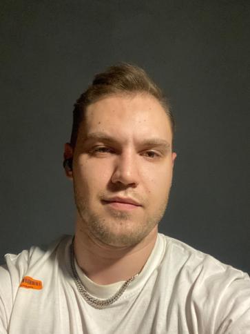 Krisztián, 26 éves Budapest IX. kerületi társkereső férfi profil fotója