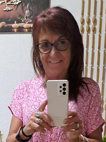 Zsuzsa, 64 éves bátonyterenyei társkereső nő profil fotója