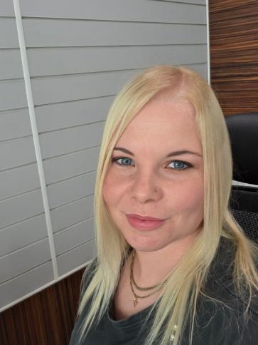 Nikolett, 35 éves Budapest XIX. kerületi társkereső nő profil fotója