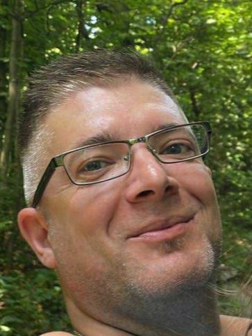 Krisz, 38 éves érdi társkereső férfi profil fotója