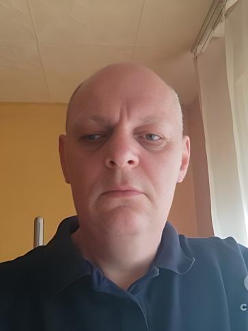 Imre, 50 éves táti társkereső férfi profil fotója