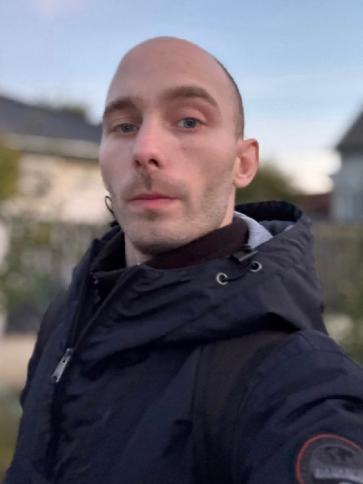 Péter, 29 éves szigethalmi társkereső férfi profil fotója