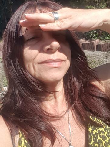 Anika, 54 éves Budapest XXI. kerületi társkereső nő profil fotója Anika, 54 éves Budapest XXI. kerületi társkereső nő profil fotója