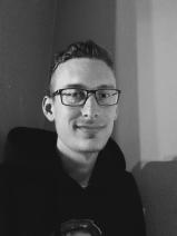 Sziasztok! Mátyás vagyok. Komoly Budapest XVII. kerületi párkereső nők jelentkezését várom.