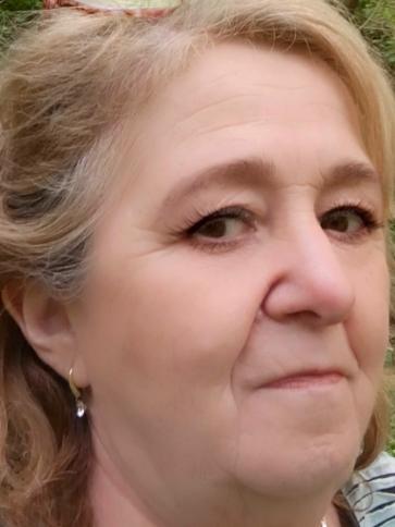 Ilona, 64 éves Budapest XII. kerületi társkereső nő profil fotója