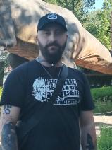 Sziasztok! Lajos vagyok. Komoly ajaki párkereső nők jelentkezését várom.
