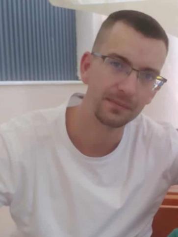 Dániel, 31 éves miskolci társkereső férfi profil fotója