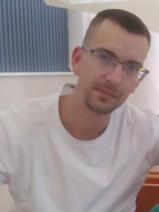 Sziasztok! Dániel vagyok. Komoly Borsod-Abaúj-Zemplén megyei párkereső nők jelentkezését várom.