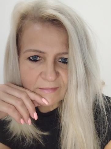 Piroska, 49 éves gyömrői társkereső nő profil fotója