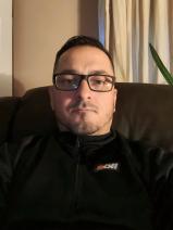 Sziasztok! Jani vagyok. Komoly Baranya megyei párkereső nők jelentkezését várom.