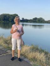 Sziasztok! Ibolya vagyok. Komoly Zala megyei társkereső férfiak jelentkezését várom.