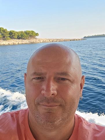 Tibor, 50 éves Budapest XIV. kerületi társkereső férfi profil fotója Tibor, 50 éves Budapest XIV. kerületi társkereső férfi profil fotója